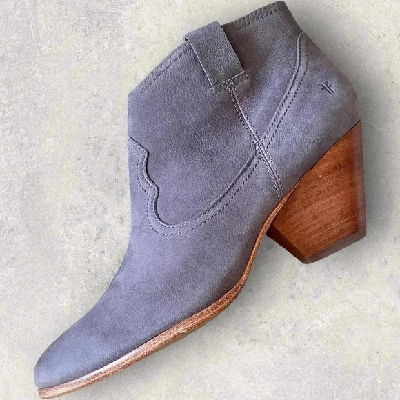 Frye Womens Reina Jea Western Ankle Boots Nubuck Leather Gray Zip Up Size 9.5 - Picture 2 of 13